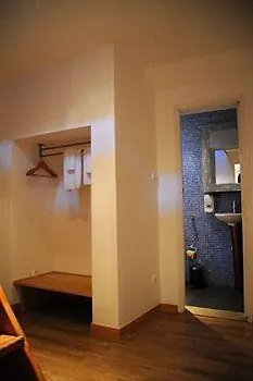 Casa Do Patio By Shiadu Hotel Lisbon Guest house